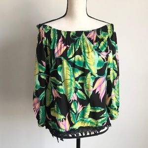 Jaase Off Shoulder Shirt Tropical Print - S